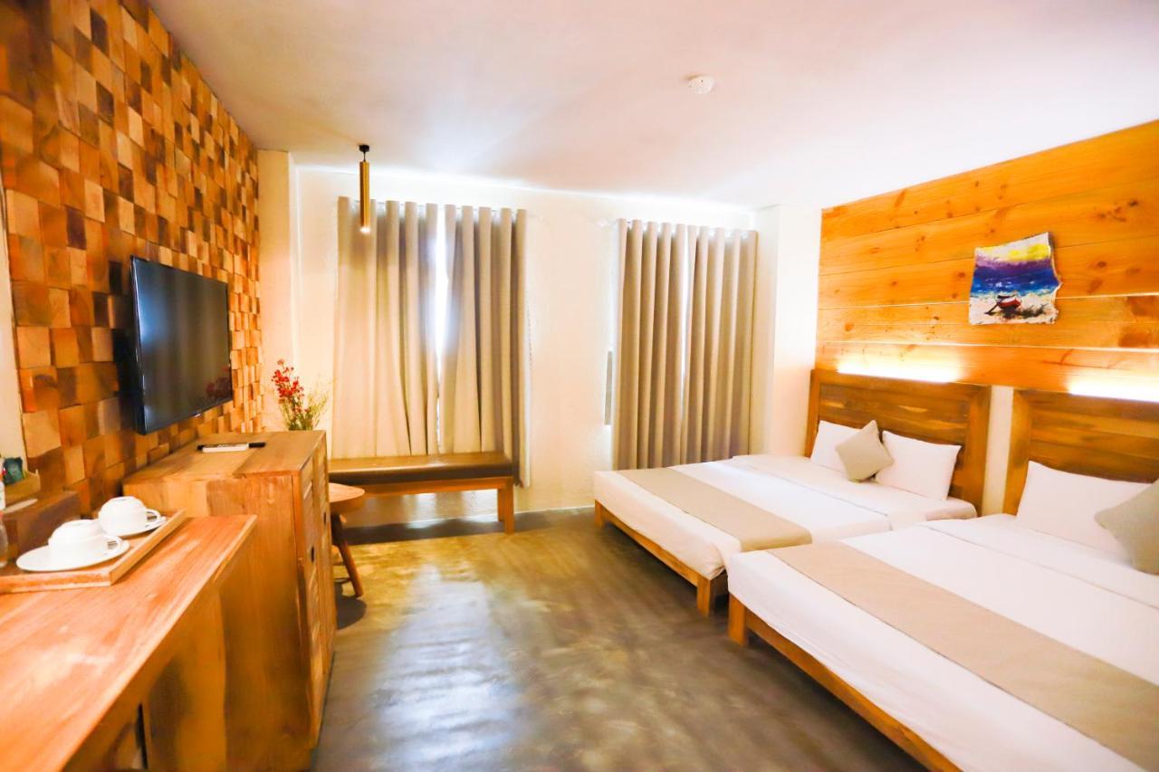 Rustic Hotel Quy Nhon Powered By Aston Bagian luar foto