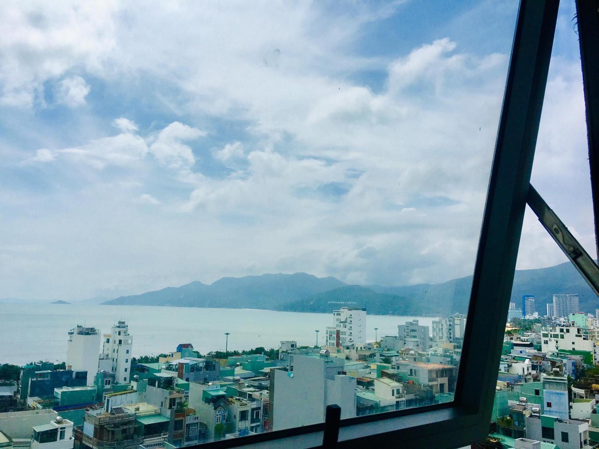 Rustic Hotel Quy Nhon Powered By Aston Bagian luar foto